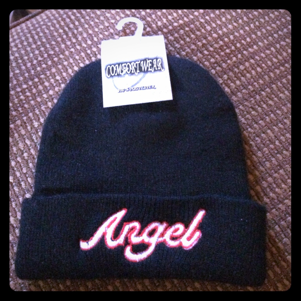 "Angel" beanie